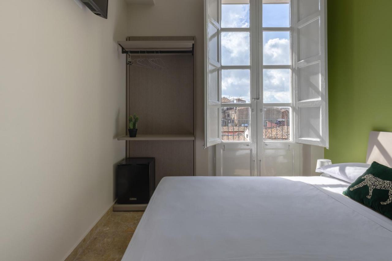 Il Sovrano Bed & Breakfast Catania Exterior photo